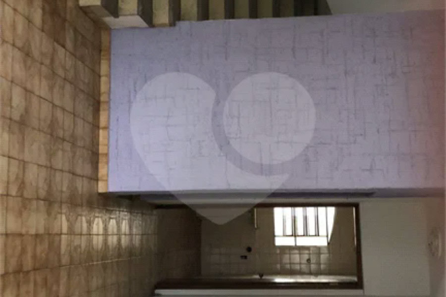 Sobrado à venda com 2 quartos em Chora Menino, São Paulo, SP