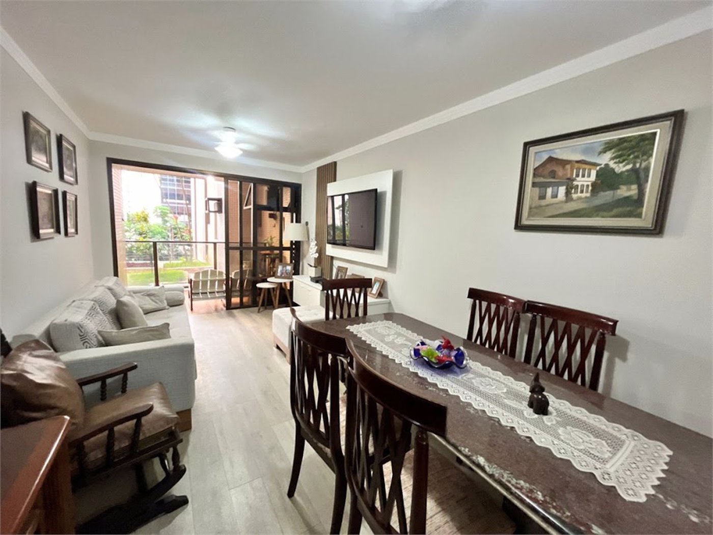 Apartamento com 2 Quartos e 2 Vagas à Venda em Pitangueiras – Guarujá/SP
