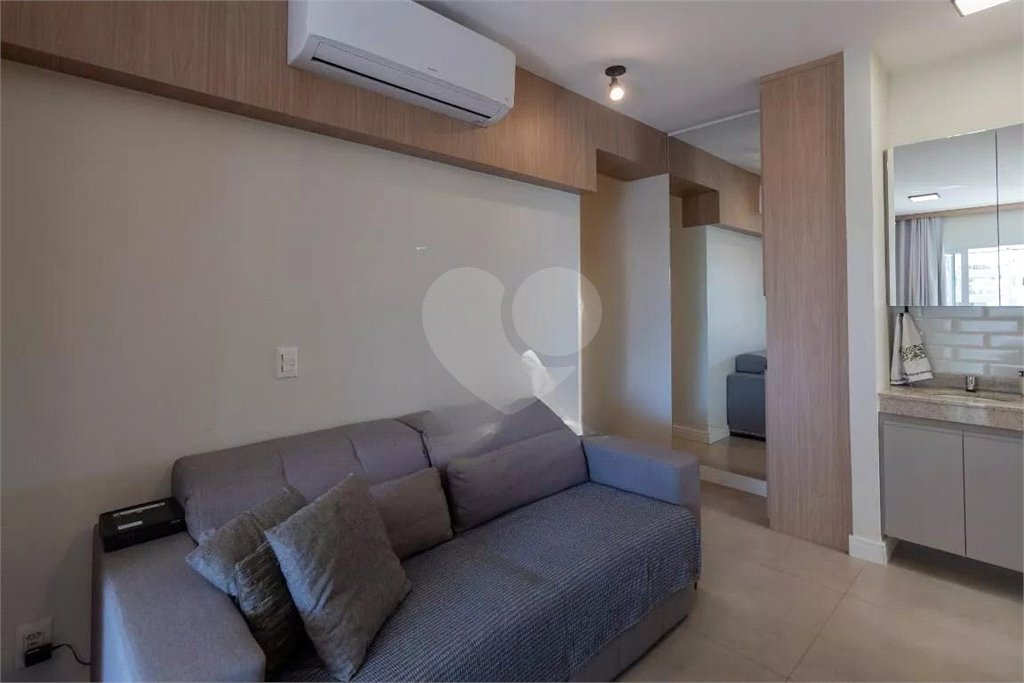 Apartamento à venda com 1 suíte em Campo Belo, São Paulo, SP