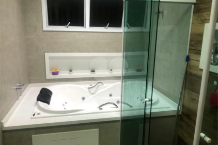 Casa à venda com 3 suítes no condomínio Vila do Bosque, Sorocaba - SP