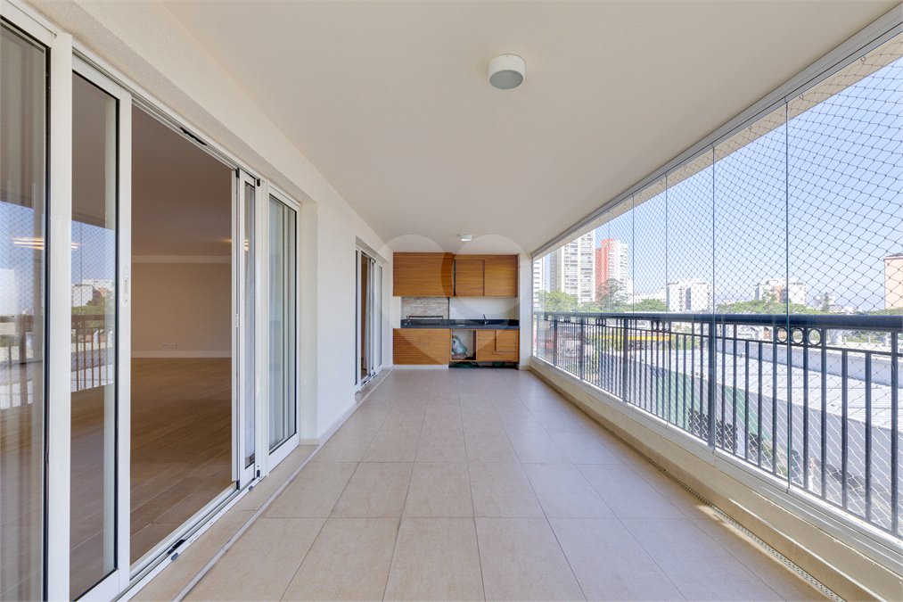 Apartamento à venda ou para alugar com 4 suítes em Chácara Flora, São Paulo, SP