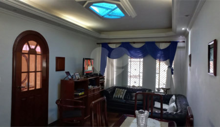 Sobrado à venda com 3 quartos em Tremembé, São Paulo, SP