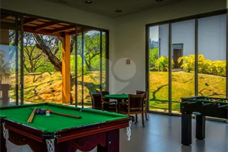 Casa à venda com 3 quartos, sendo 2 suítes,  no condomínio Arboretum, Vinhedo - SP