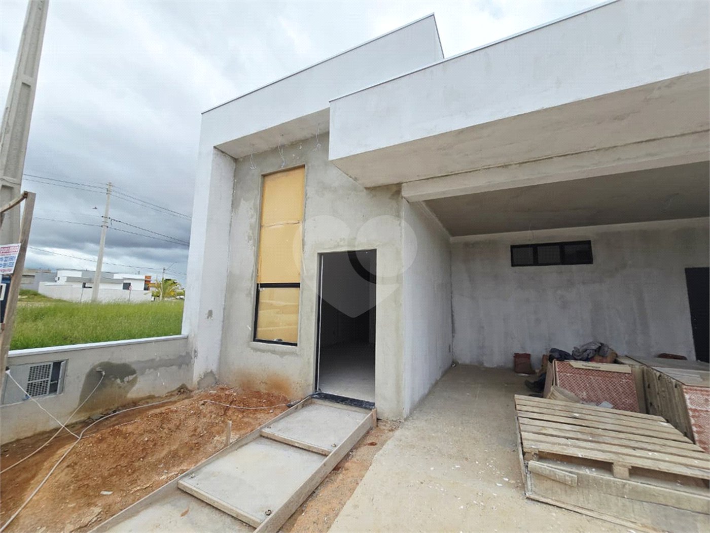 Casa à venda com 3 quartos, sendo 1 suíte,  em Jardim Cruzeiro do Sul, Itapetininga, SP