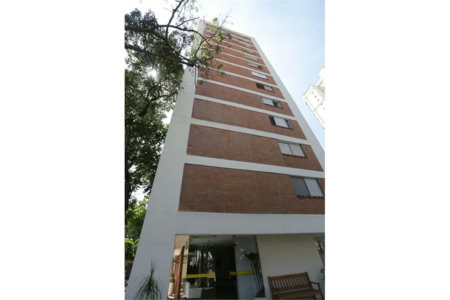 Apartamento à venda com 3 quartos, sendo 1 suíte,  em Cidade Monções, São Paulo, SP