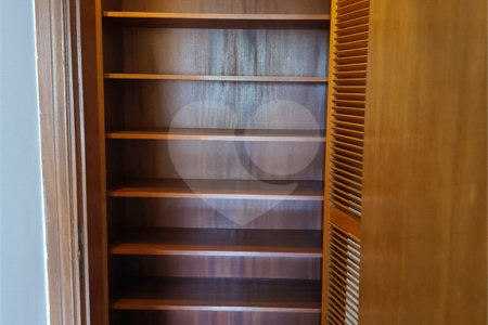 Apartamento à venda com 3 suítes em Conjunto Residencial Morumbi, São Paulo, SP