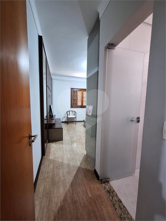 Casa à venda com 3 suítes no condomínio Bosque de Grevilea, Vinhedo - SP