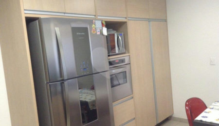 Sobrado à venda com 3 quartos, sendo 1 suíte, em Vila Mazzei, São Paulo, SP