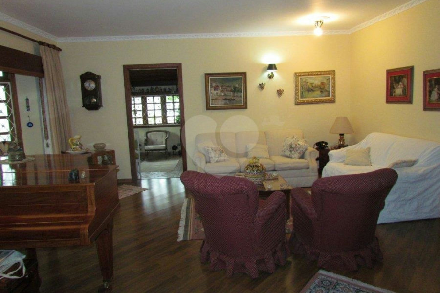 Casa Térrea à venda com 3 quartos, sendo 1 suíte, em Horto Florestal, São Paulo, SP