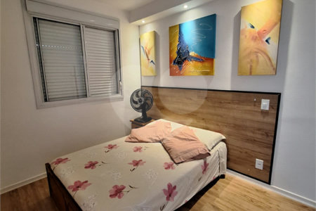 Apartamento na Região do Brás à 8 Minutos do Metrô com 2 Dormitórios e Lazer no Condomínio