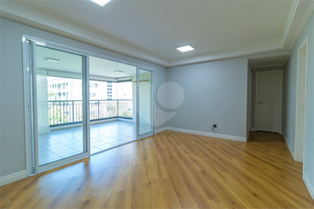 Apartamento à venda com 2 quartos, sendo 1 suíte, em Jardim Prudência, São Paulo, SP