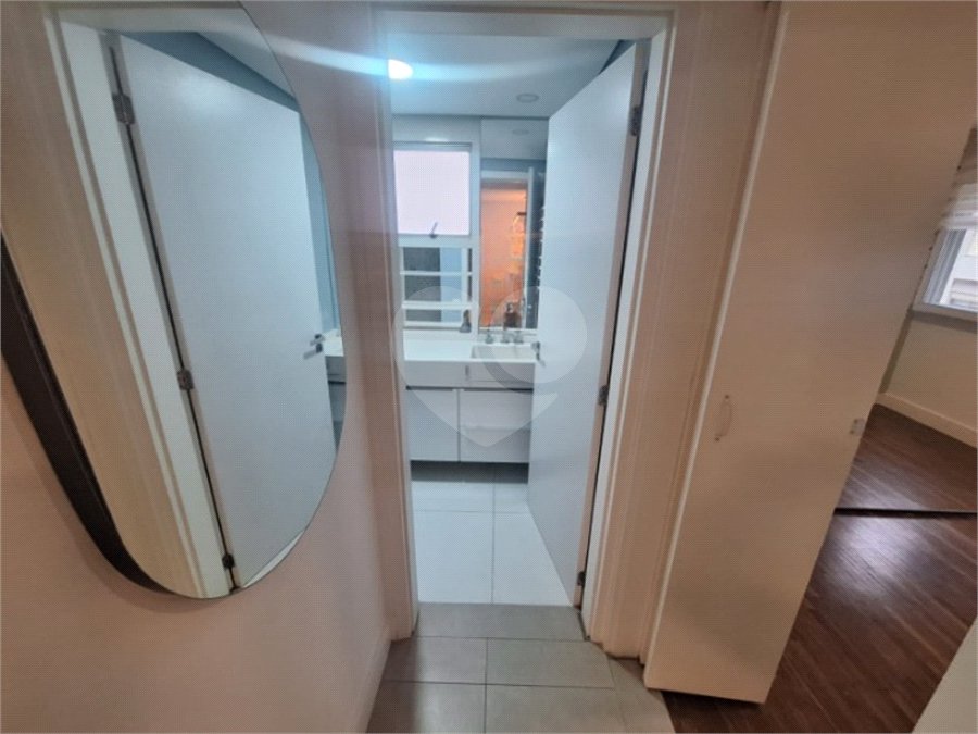 Apartamento à venda com 2 quartos em Vila Uberabinha, São Paulo, SP