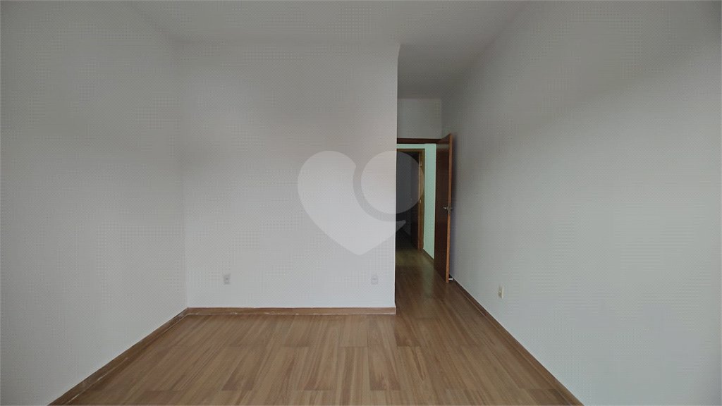 Casa de Vila à venda com 2 suítes em Jardim Regente, Sorocaba, SP