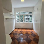 Apartamento à venda com 3 quartos, sendo 1 suíte, em Copacabana, Rio de Janeiro, RJ