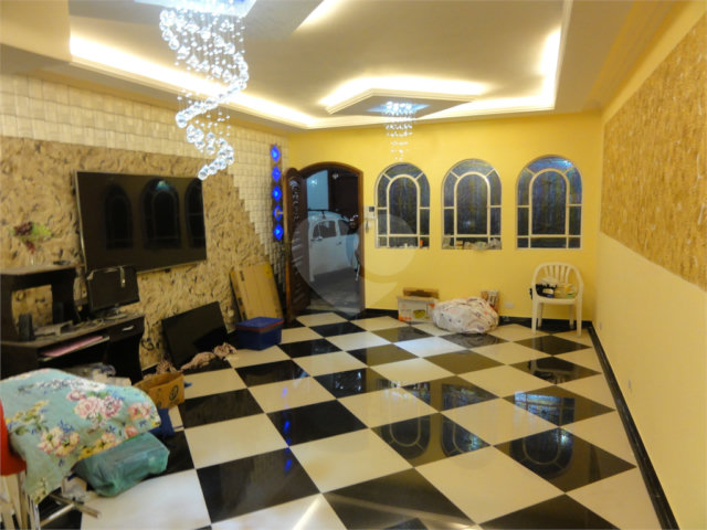 Sobrado à venda com 4 quartos, sendo 1 suíte,  em Mandaqui, São Paulo, SP