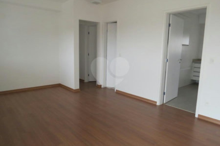 Apartamento à venda com 3 quartos, sendo 1 suíte, em Morumbi, São Paulo, SP