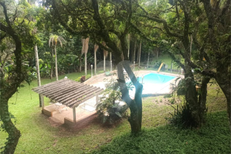 Sítio à venda com 9 quartos, sendo 5 suítes, em Portão, Atibaia, SP