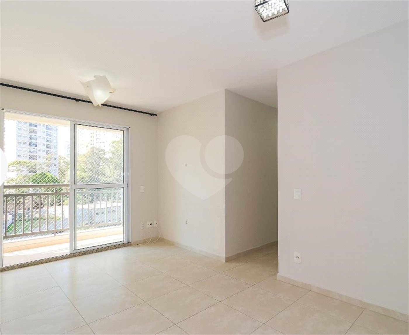 Apartamento à venda com 3 quartos, sendo 1 suíte, em Parque Reboucas, São Paulo, SP