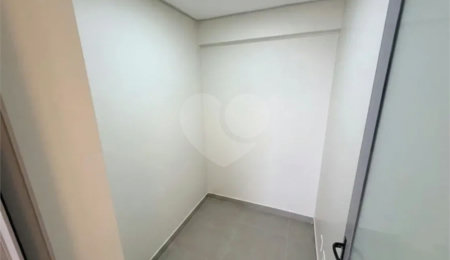 Apartamento à venda com 4 quartos, sendo 3 suítes,  em Água Branca, São Paulo, SP