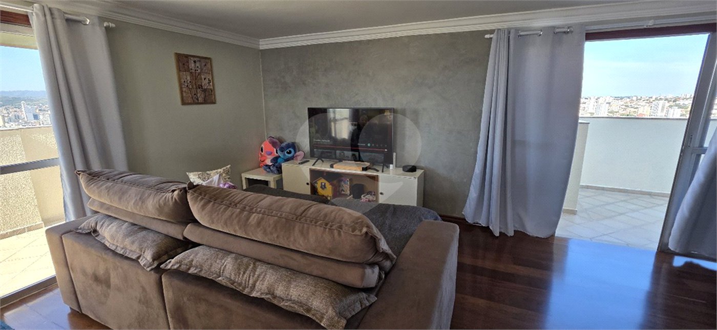 Duplex à venda com 3 quartos, sendo 2 suítes, em Vila Trujillo, Sorocaba, SP