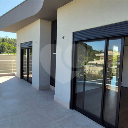 Casa à venda com 3 suítes no condomínio Reserva dos Vinhedos, Louveira - SP