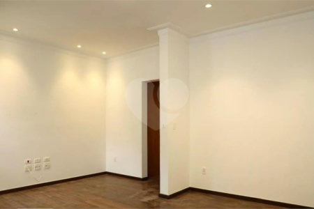 Casa à venda com 3 suítes no condomínio Residencial Morumbi, São Paulo - SP