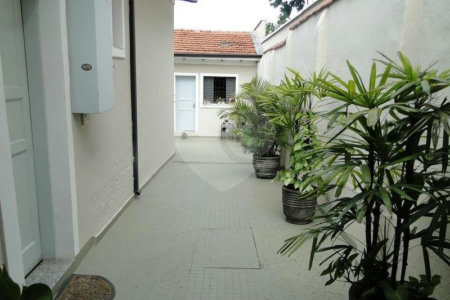 Casa Térrea à venda com 9 suítes em Campo Belo, São Paulo, SP