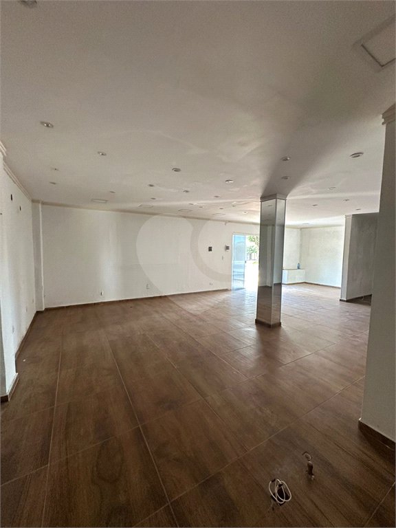 Sobrado à venda ou para alugar com 4 quartos, sendo 2 suítes, em Vila Lacíria, Ponta Porã, MS