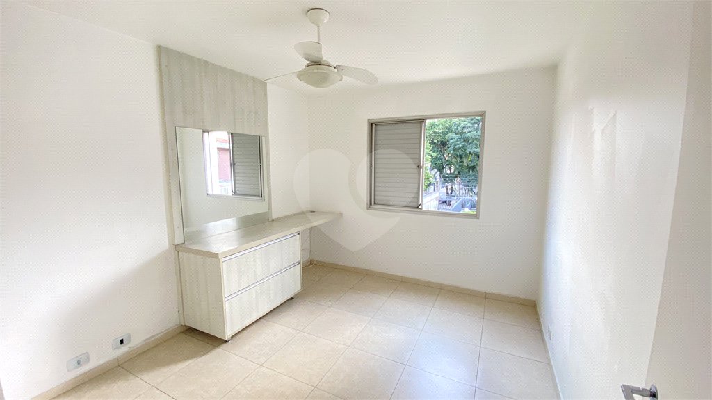 Apartamento à venda com 3 quartos, sendo 1 suíte, em Campo Belo, São Paulo, SP