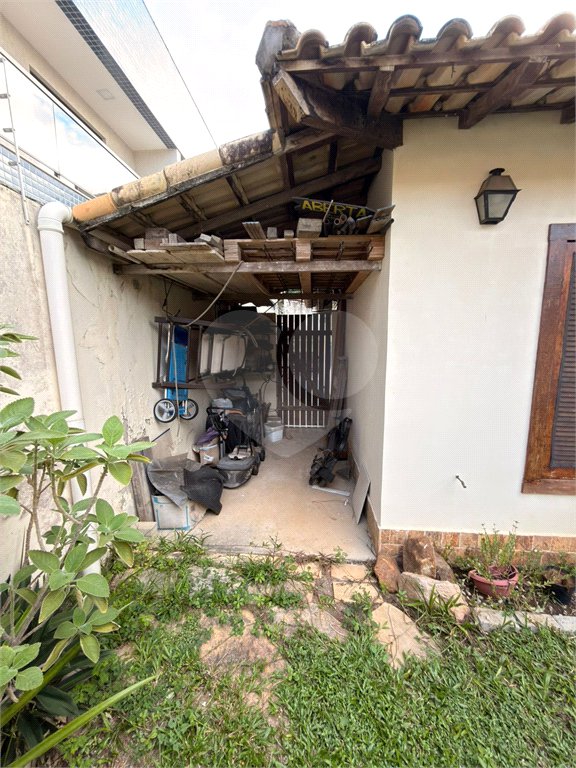 Casa à venda com 3 suítes em Portinho, Cabo Frio, RJ