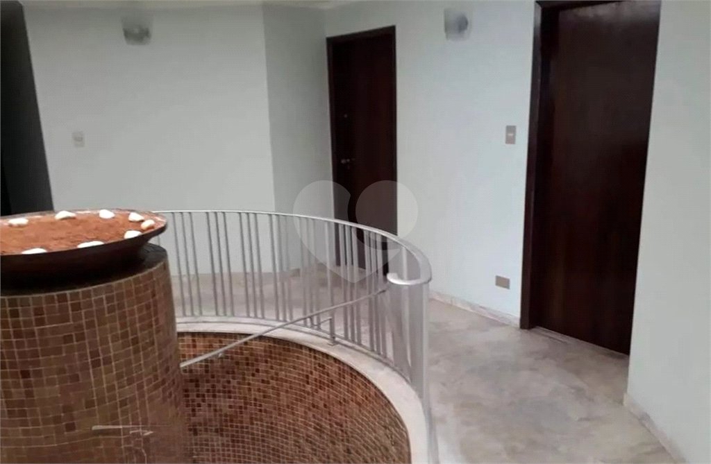 Sobrado à venda com 4 suítes em Santana, São Paulo, SP