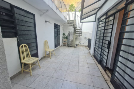 Casa à venda com 3 quartos, sendo 1 suíte,  em Pinheiros, São Paulo, SP