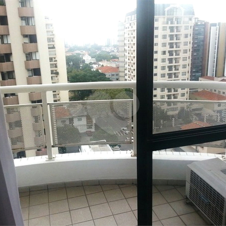 Apartamento à venda com 1 quarto em Indianópolis, São Paulo, SP