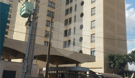Apartamento à venda com 3 quartos, sendo 1 suíte,  no Centro, Araraquara, SP