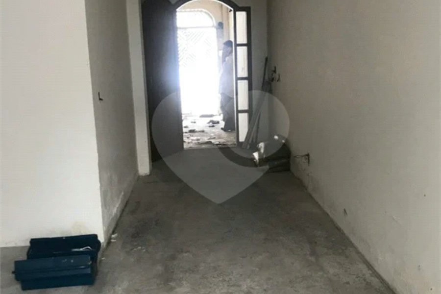 Sobrado à venda com 3 quartos em Vila Sacadura Cabral, Santo André, SP