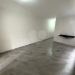 Casa à venda com 3 quartos, sendo 1 suíte, no condomínio Felipe Camarao, Poá - SP