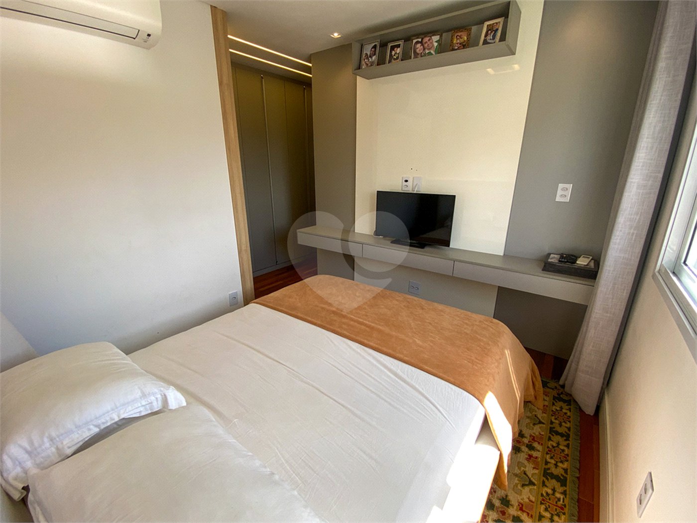 Apartamento à venda com 3 suítes em Vila Pompéia, São Paulo, SP