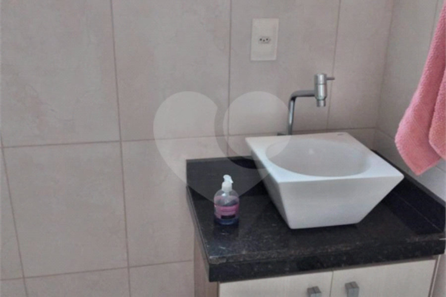 Casa à venda com 4 quartos, sendo 2 suítes,  no condomínio Miro Carvalho - Pitinga, São Paulo - SP