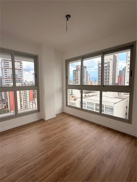 Apartamento para alugar com 2 suítes em Pinheiros, São Paulo, SP