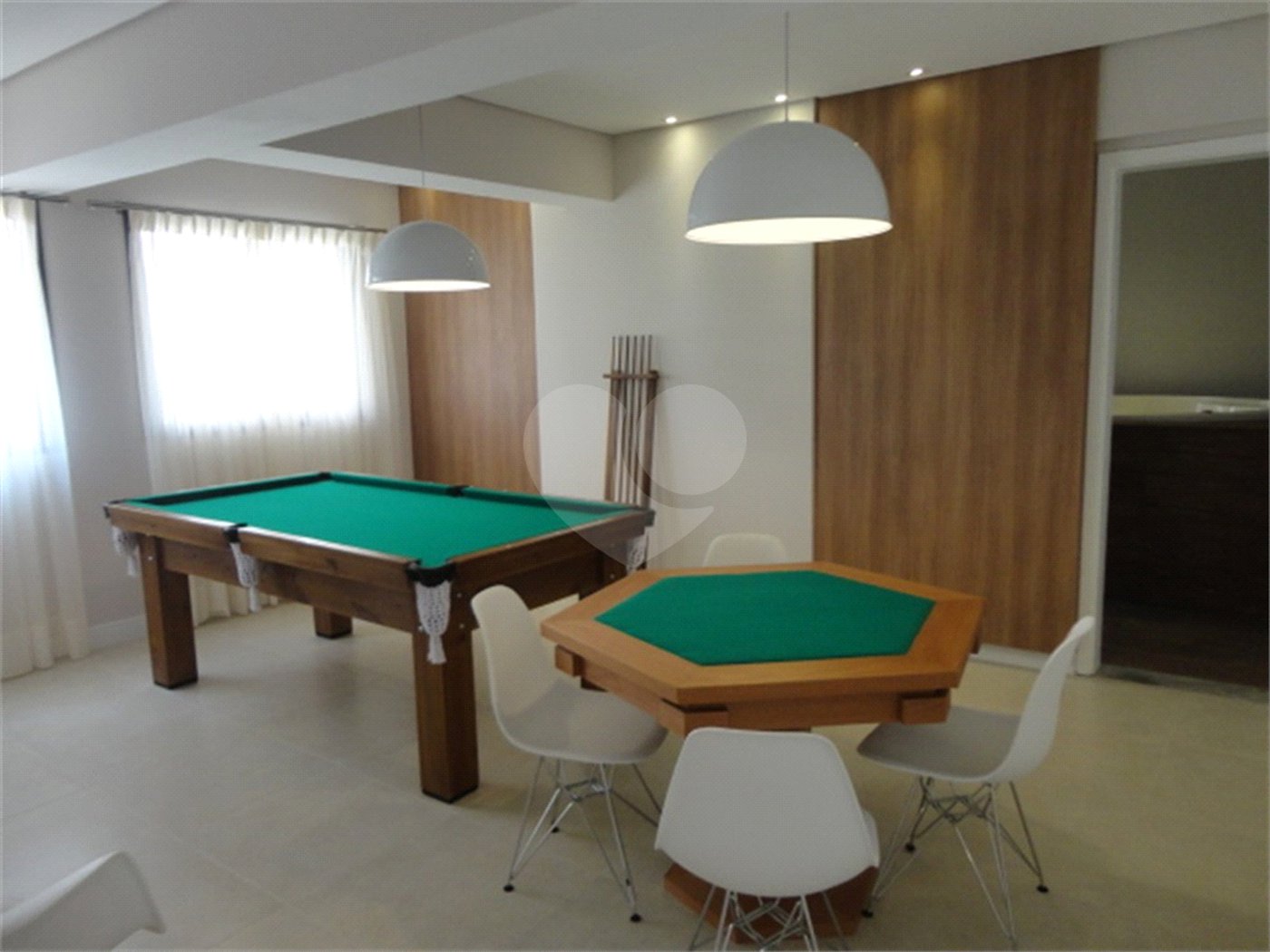 Apartamento para alugar com 3 quartos, sendo 1 suíte, em Pinheirinho, Vinhedo, SP