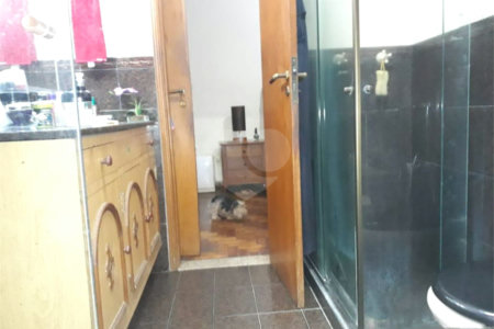 Casa à venda com 5 quartos, sendo 2 suítes,  em Maracanã, Rio de Janeiro, RJ