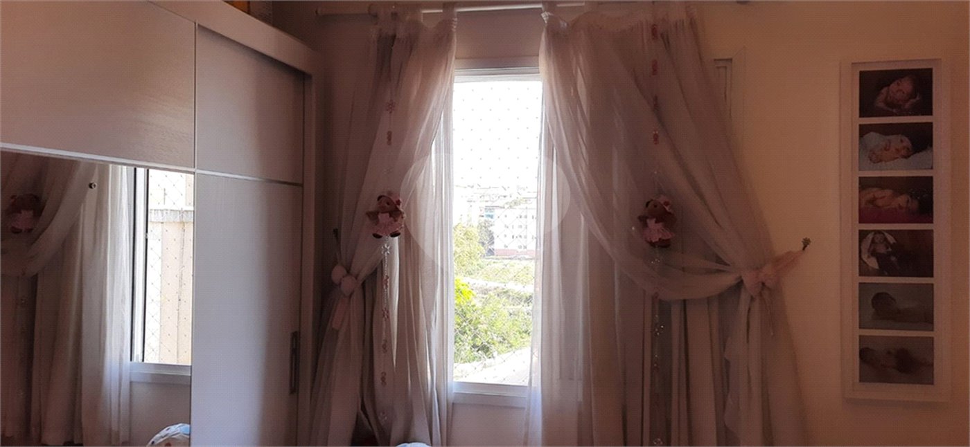 Apartamento à venda com 3 quartos, sendo 1 suíte,  em Vila Pagano, Valinhos, SP