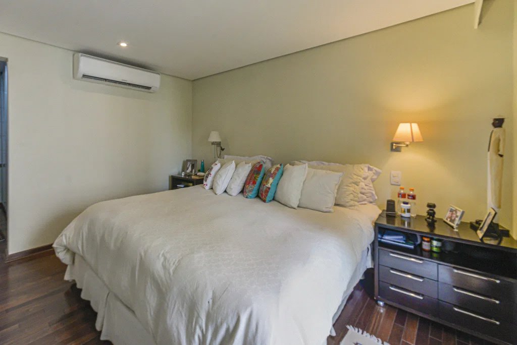 Duplex à venda com 4 quartos, sendo 2 suítes, em Vila Suzana, São Paulo, SP