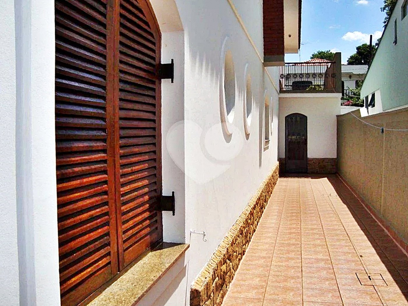 Casa Térrea à venda com 3 suítes em Palmas do Tremembé, São Paulo, SP