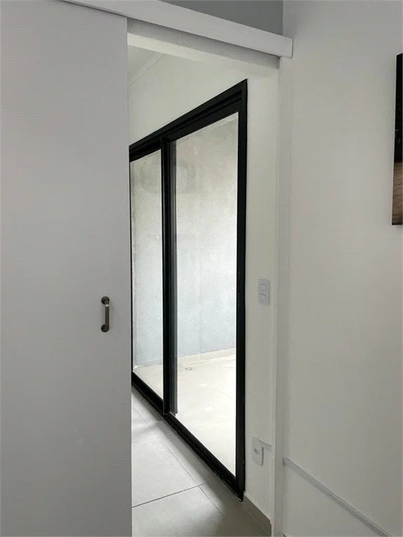 Sala à venda ou para alugar com 1 quarto em Cerqueira César, São Paulo, SP