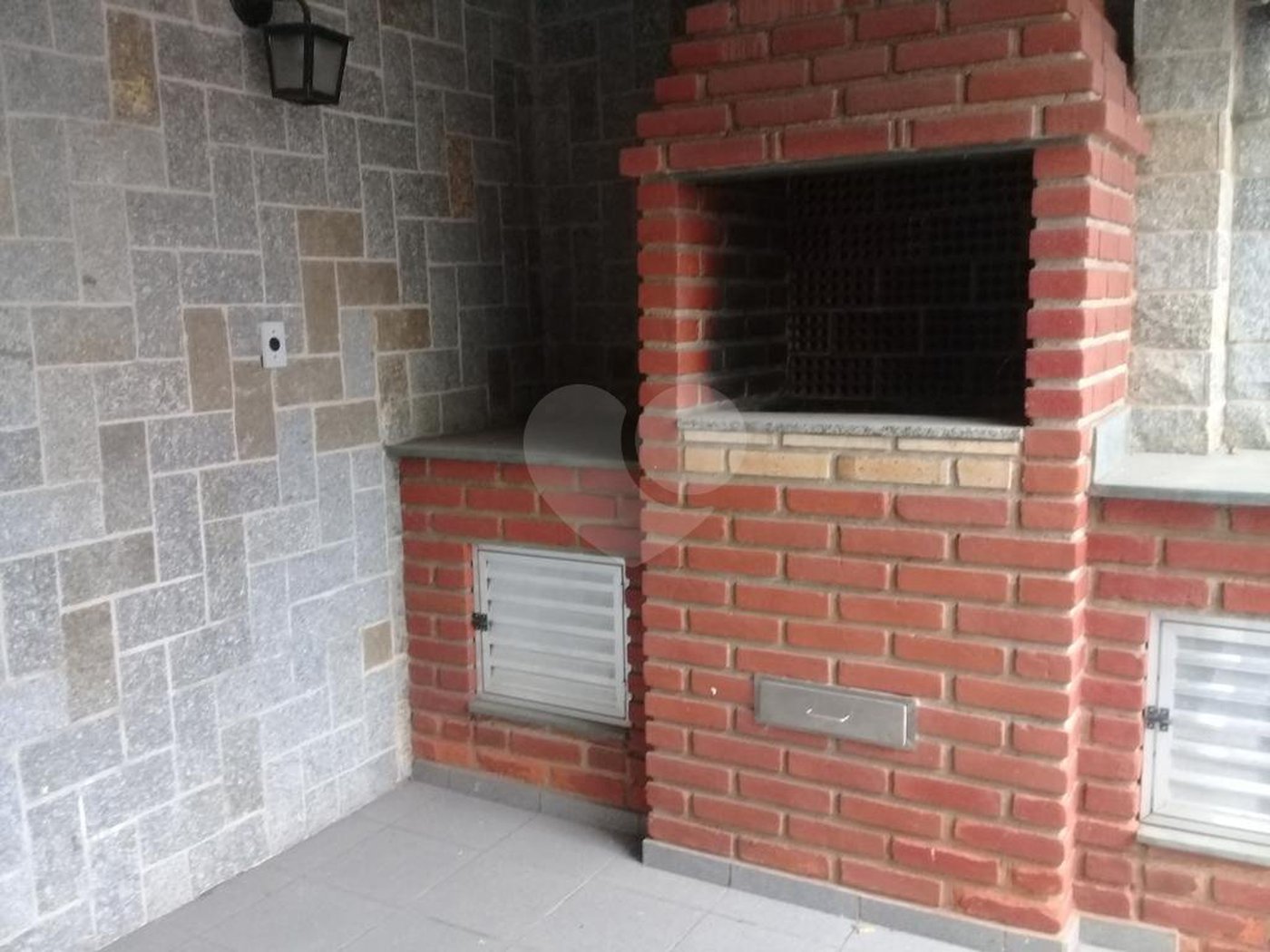 Sobrado à venda com 3 quartos, sendo 1 suíte,  em Horto, São Paulo, SP