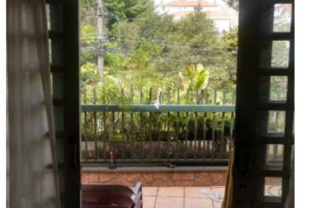 Sobrado à venda com 3 quartos, sendo 1 suíte, em Vila Universitária, São Paulo, SP