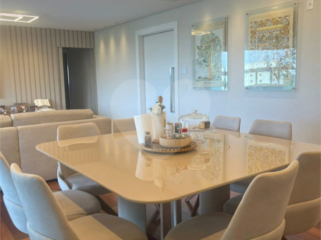 Apartamento à venda com 3 suítes em Jardim Marajoara, São Paulo, SP