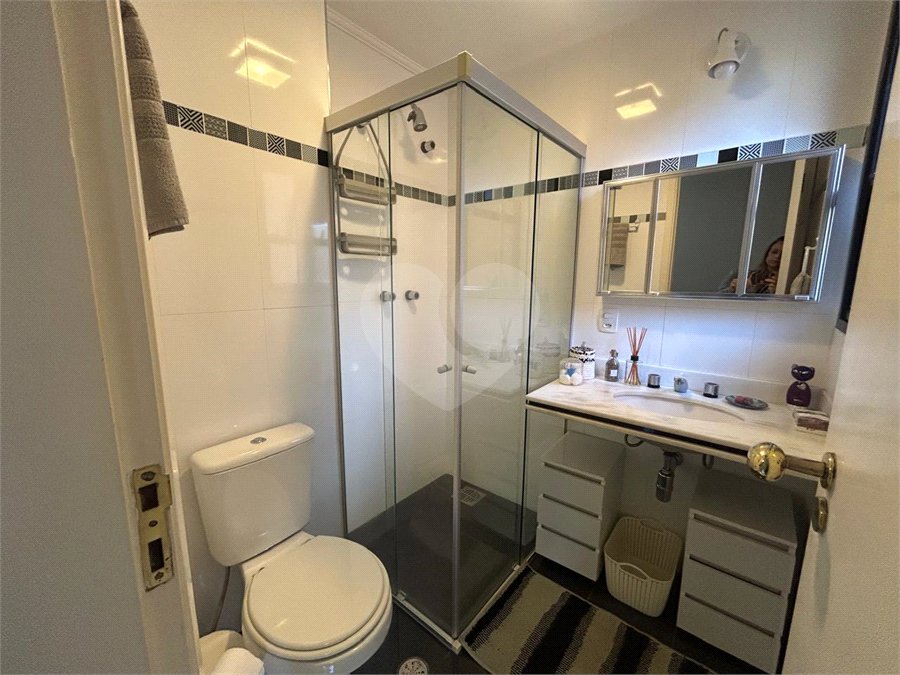 Apartamento à venda com 4 quartos, sendo 2 suítes, em Pinheiros, São Paulo, SP