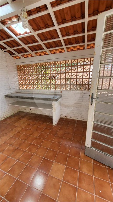 Chácara à venda com 3 quartos, sendo 2 suítes, em Planalto Verde, São Roque, SP